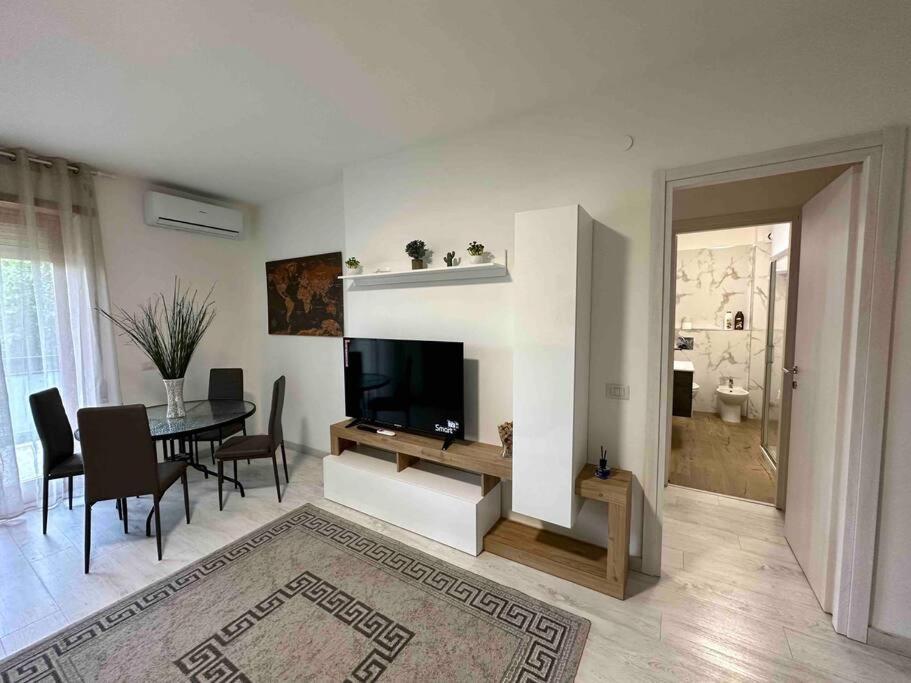 Appartamento Luminoso Domus Eur Рим Экстерьер фото